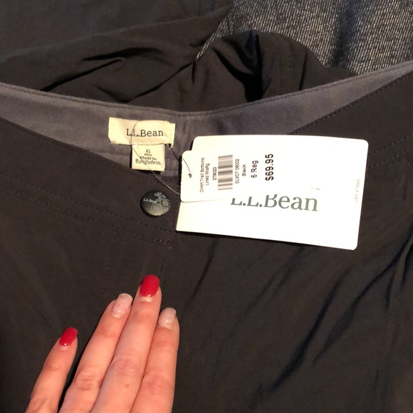 LL Bean Womens Snow Pants. Size 6 - Picture 4 of 6